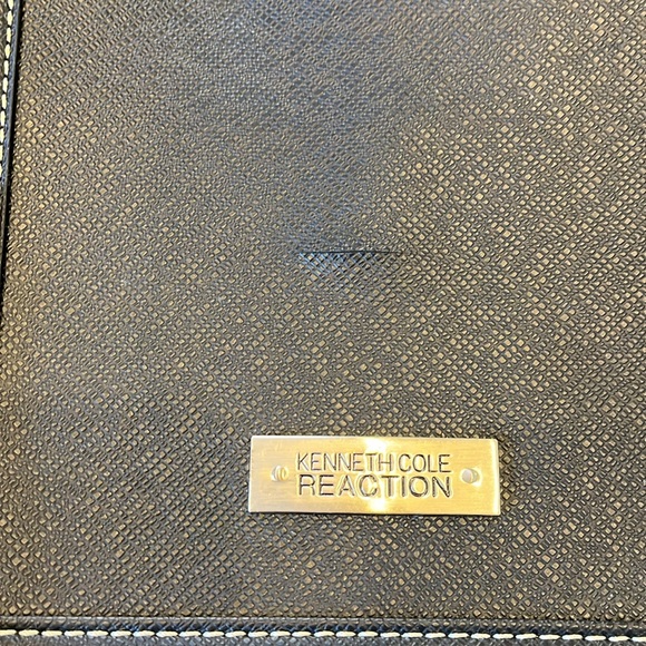 Kenneth Cole REACTION “Big Bag Wolf” Large Black Business Bag Fabric NWT - Picture 3 of 15